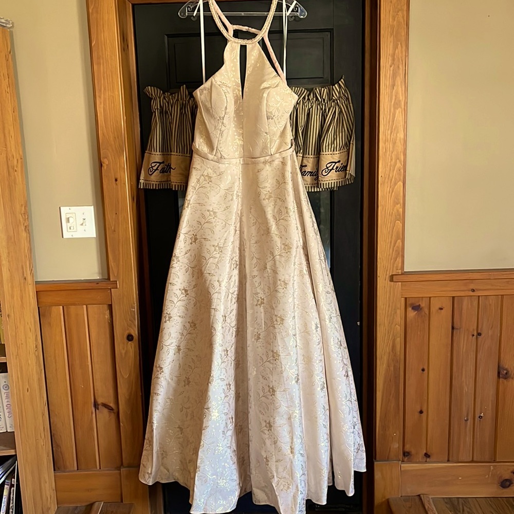 2Cute by J Michaels Prom Dress size 20 Champagne Colored
